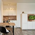 بيت للعطل Bg Living & Hosting - Grosszuegiges An Der Mosel In - Lage - Bis 16 Personen, Parkplatz, Wlan & Netflix