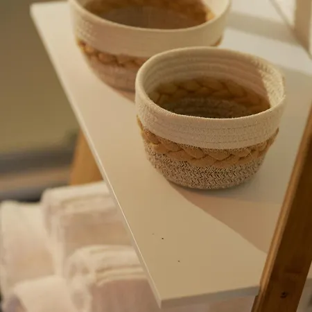 Bg Living & Hosting - Grosszuegiges An Der Mosel In - Lage - Bis 16 Personen, Parkplatz, Wlan & Netflix