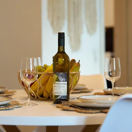 Holiday home Grosszuegiges An Der Mosel - Bis 16 Personen - - Waschmaschine - Kostenlose Parkplaetze *