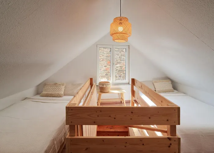 Bg Living & Hosting - Grosszuegiges An Der Mosel In - Lage - Bis 16 Personen, Parkplatz, Wlan & Netflix Casa de Férias Traben-Trarbach