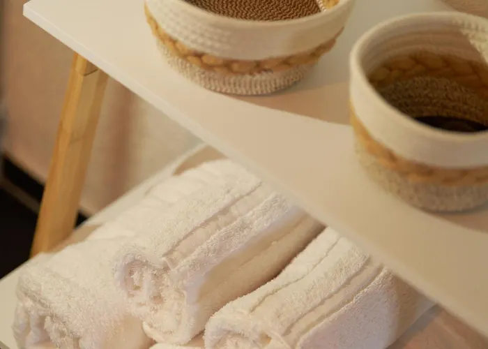 Bg Living & Hosting - Grosszuegiges An Der Mosel In - Lage - Bis 16 Personen, Parkplatz, Wlan & Netflix * Traben-Trarbach