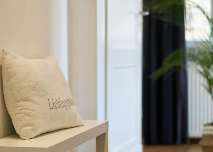 Casa de Férias Bg Living & Hosting - Grosszuegiges An Der Mosel In - Lage - Bis 16 Personen, Parkplatz, Wlan & Netflix